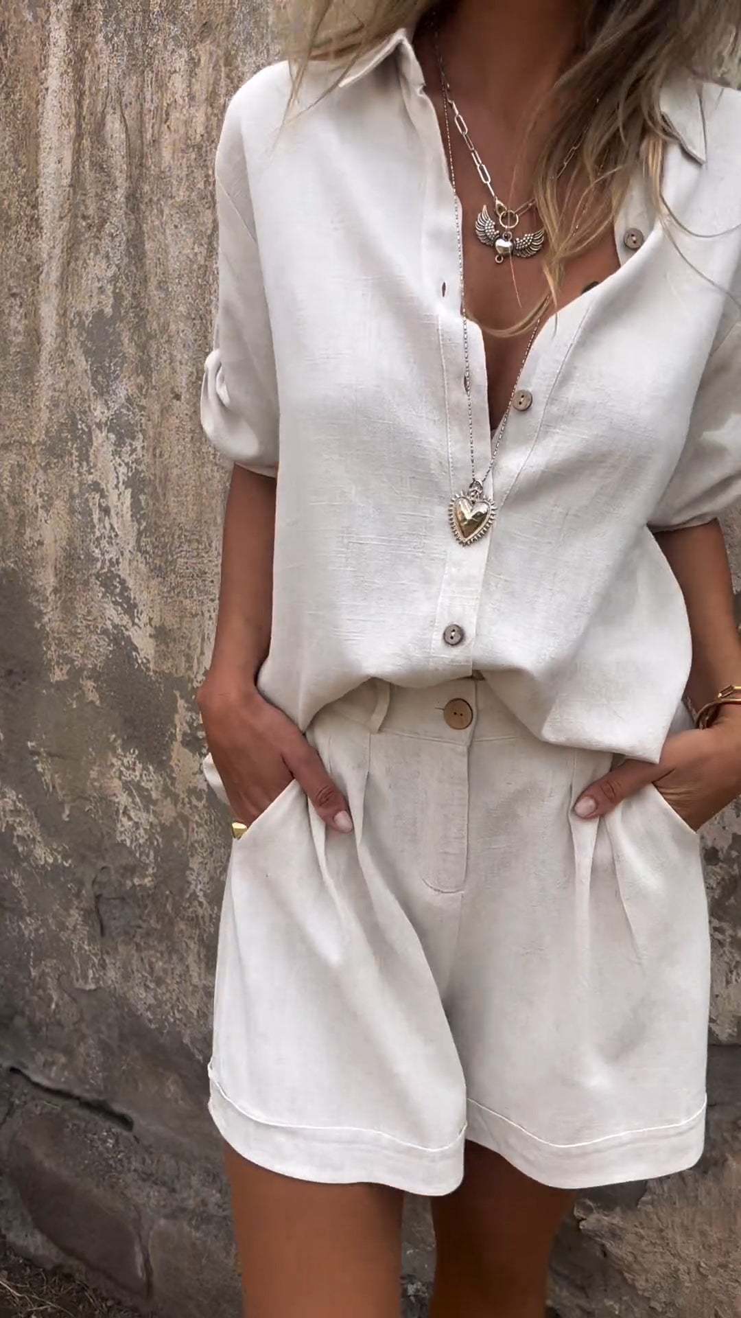 LAURA™- LINEN SET