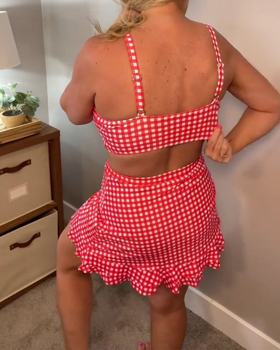 Two-Piece Strappy Swimsuit with Checkered Print
