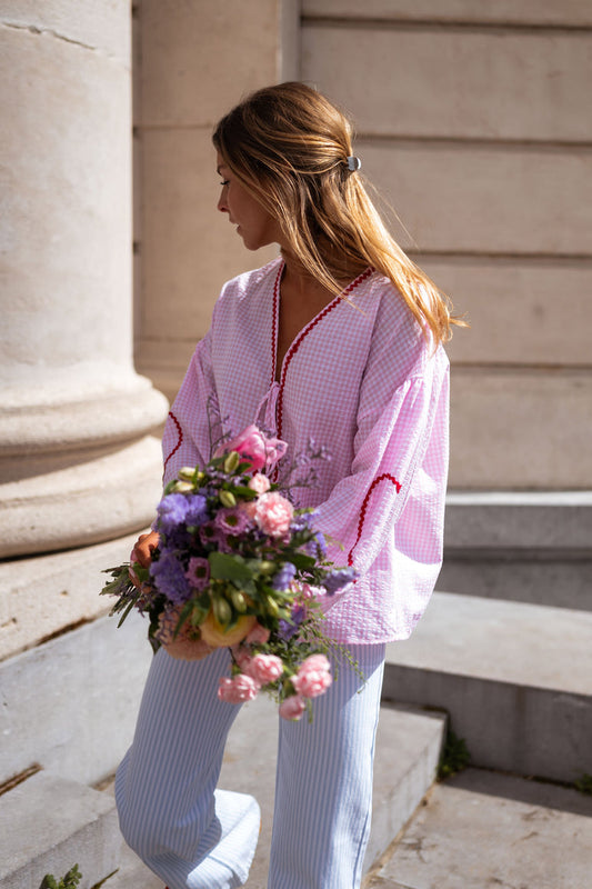 María - Flirty Blouse